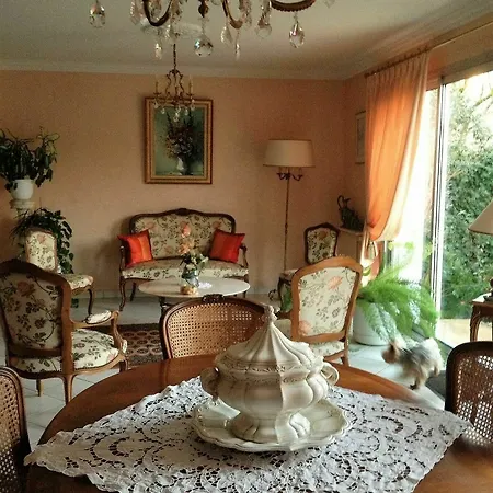 Couette-café Agora Mijo D'hôtes 3*